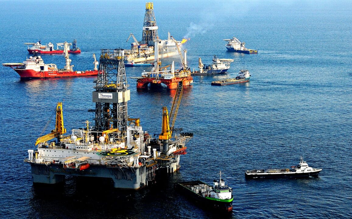 Maratona de contratações hoje no setor de petróleo movimentam a economia