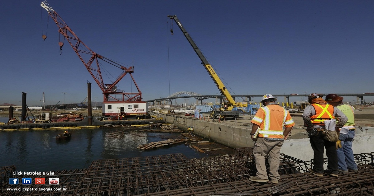 Obras no porto no Espirito Santo