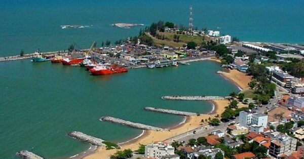 Números divulgados pelo Ministério do Trabalho mostram que Macaé volta a contratar impulsionado pelo reaquecimento do setor de óleo e gás