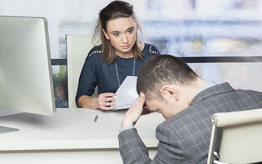 Informação falsa no currículo