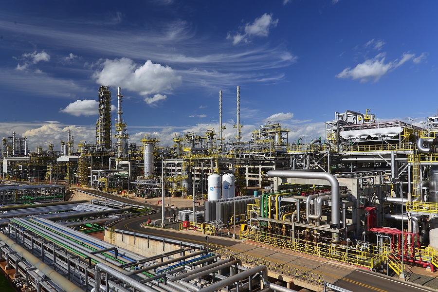 Petrobras retoma produção na Replan após liberação da ANP