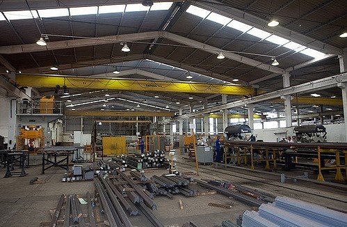 Estrutura metalica vagas técnicos ajudante