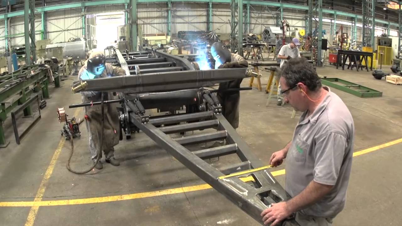 rodovale trabalhos na fabrica