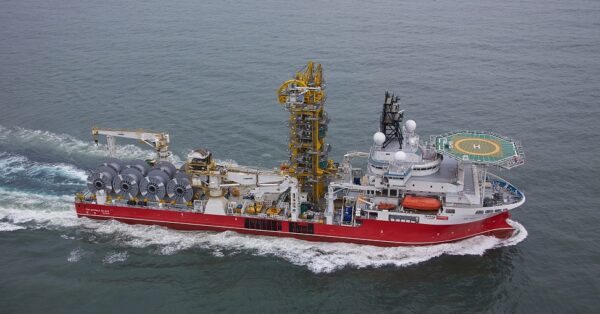 A Ocyan está contratando profissional da área Industrial