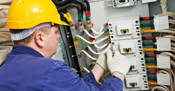 Técnico de campo elétrica