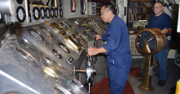 Vaga no setor marítimo para Condutor de Máquinas CDM