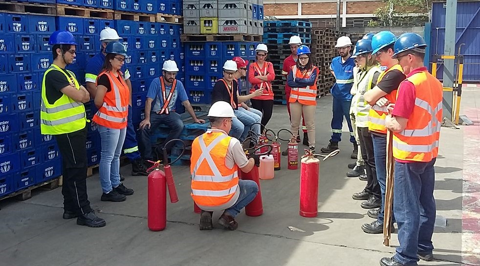 ambev, vagas, estágio, técnico