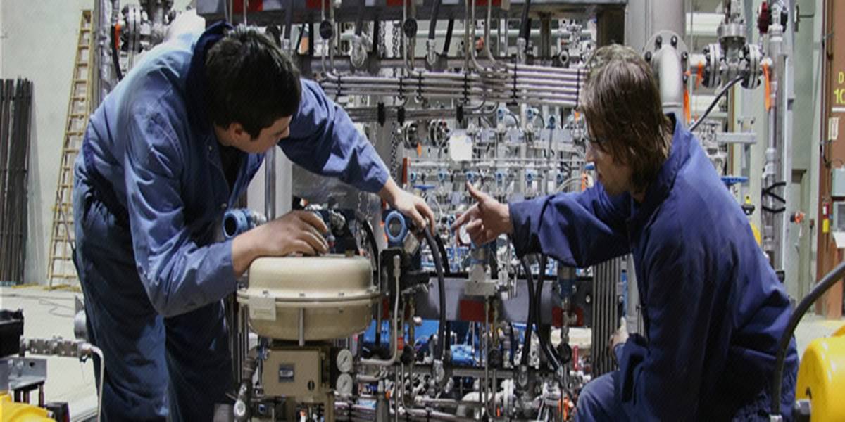 Macaé tem 100 vagas disponiveis