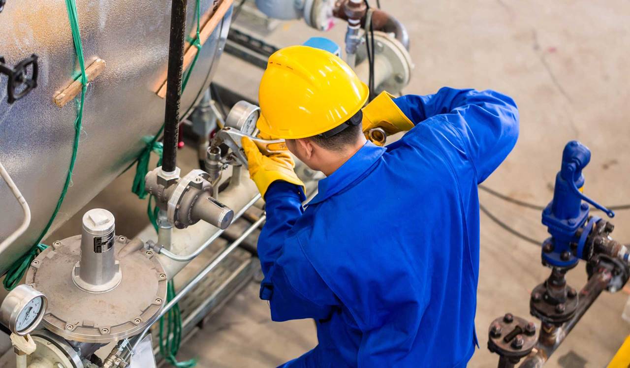Eletricistas, estagiários e Supervisores