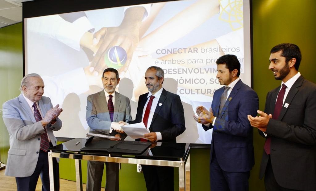 Árabes desembarcam no Porto do Rio de Janeiro e buscam investimentos no Brasil