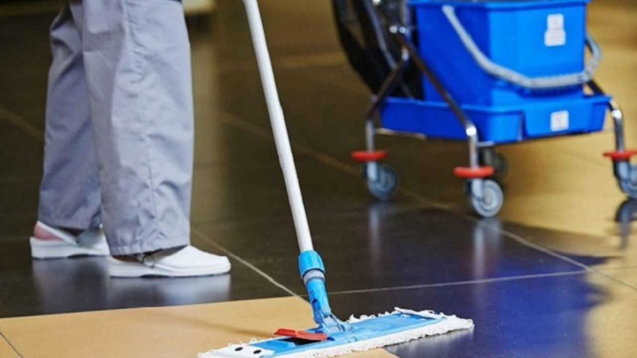 Empresa de Lógistica e Transporte em Macaé inicia processo seletivo para Auxiliar de Serviços Gerais, hoje 17 de abril