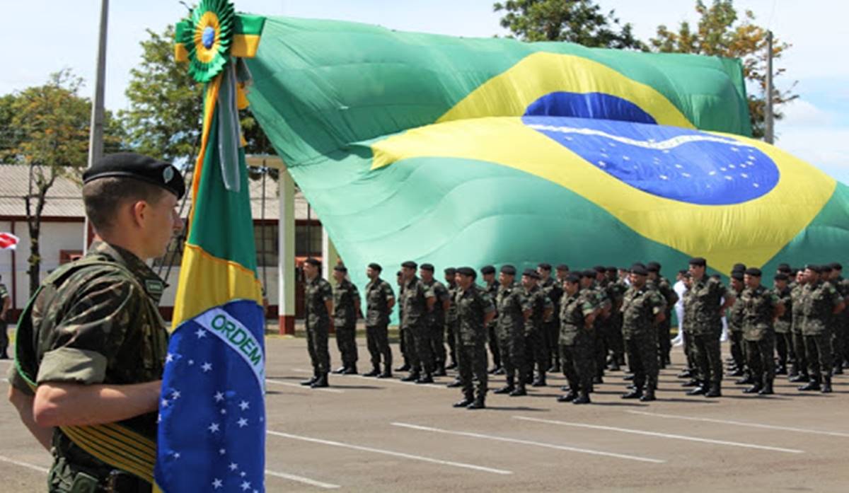 Espcex 2020: Exército abriu ontem (05) concurso com 440 vagas de nível médio; salário de até 6.993,00 reais