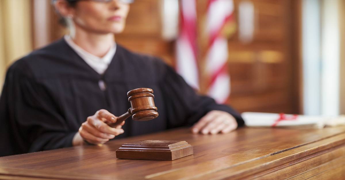 Justiça da Bahia veta redução de salários e corte de direitos impostos pela Petrobras aos petroleiros