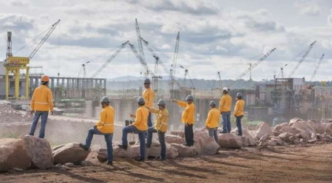 Construtora Camargo Corrêa Infra abre vagas na construção civil para operador, técnico, lubrificador, carpinteiro e mais