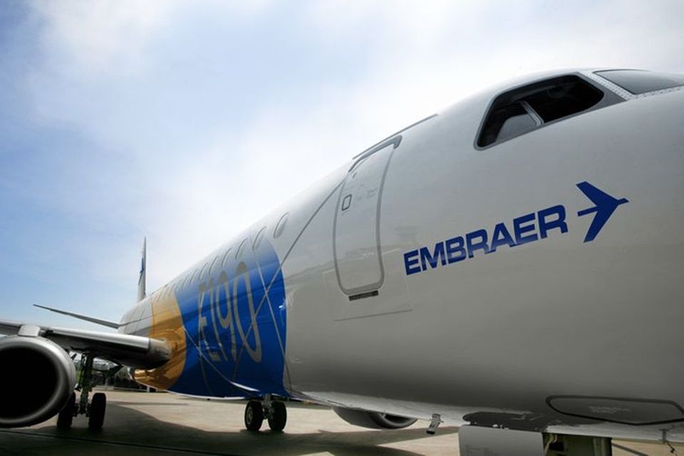 Embraer contrata profissionais para vagas de emprego presenciais e remotas neste dia 31