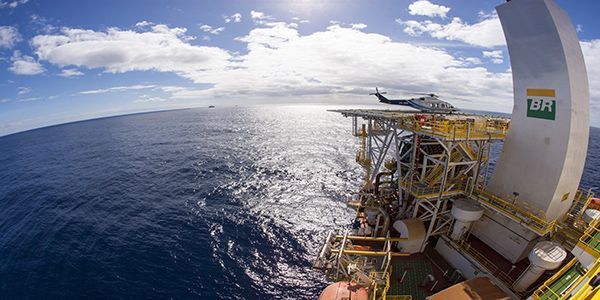 Desinvestimento da Petrobras impulsiona entrada de novos operadores na Bacia do Espírito Santo