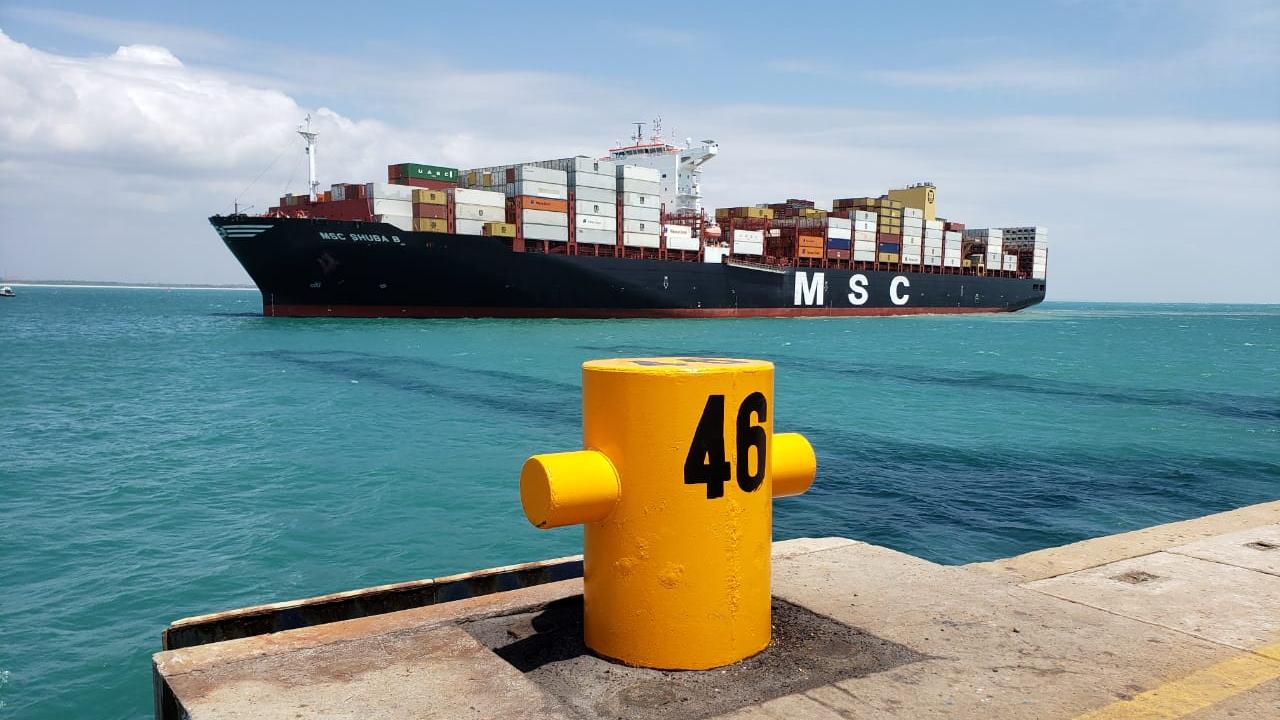 Navio - Porto - Porto de Pecém -