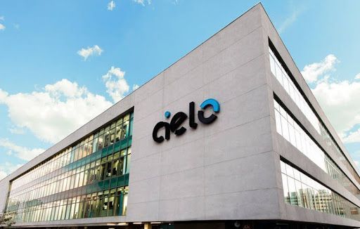 Cielo abre diversas vagas de emprego para profissionais de TI neste dia 19