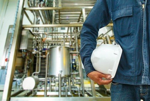 VAGAS; EMPREGO; NÍVEL FUNDAMENTAL; AJUDANTE; TÉCNICO; ENGENHEIRO