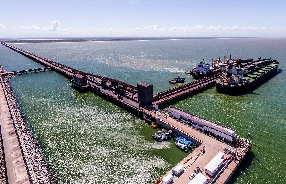 Porto do Açú Ferroport Minério Ferro Navio