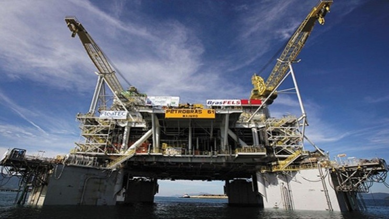 Petrobras recebeu na tarde de ontem (24) uma oferta bilionária pelo campo petrolífero Papa-Terra, na Bacia de Campos