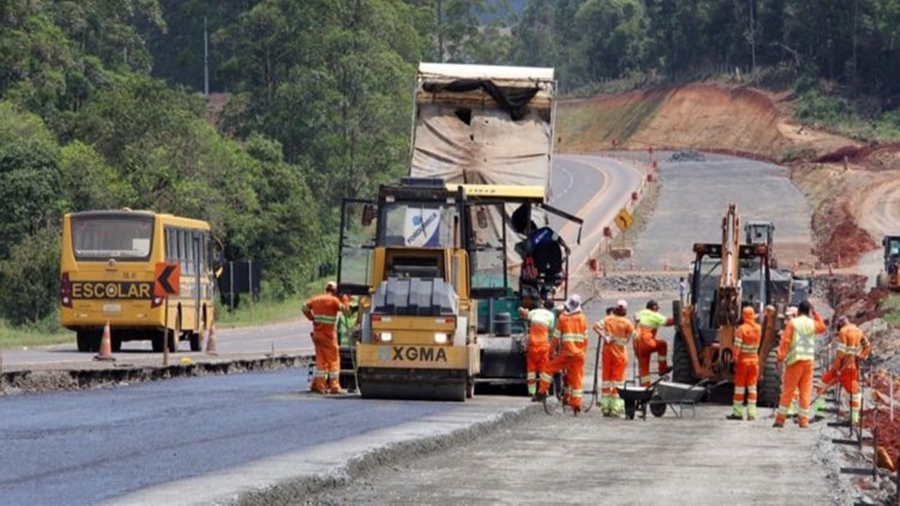 emprego - petróleo - infraestrutura - Maringá -