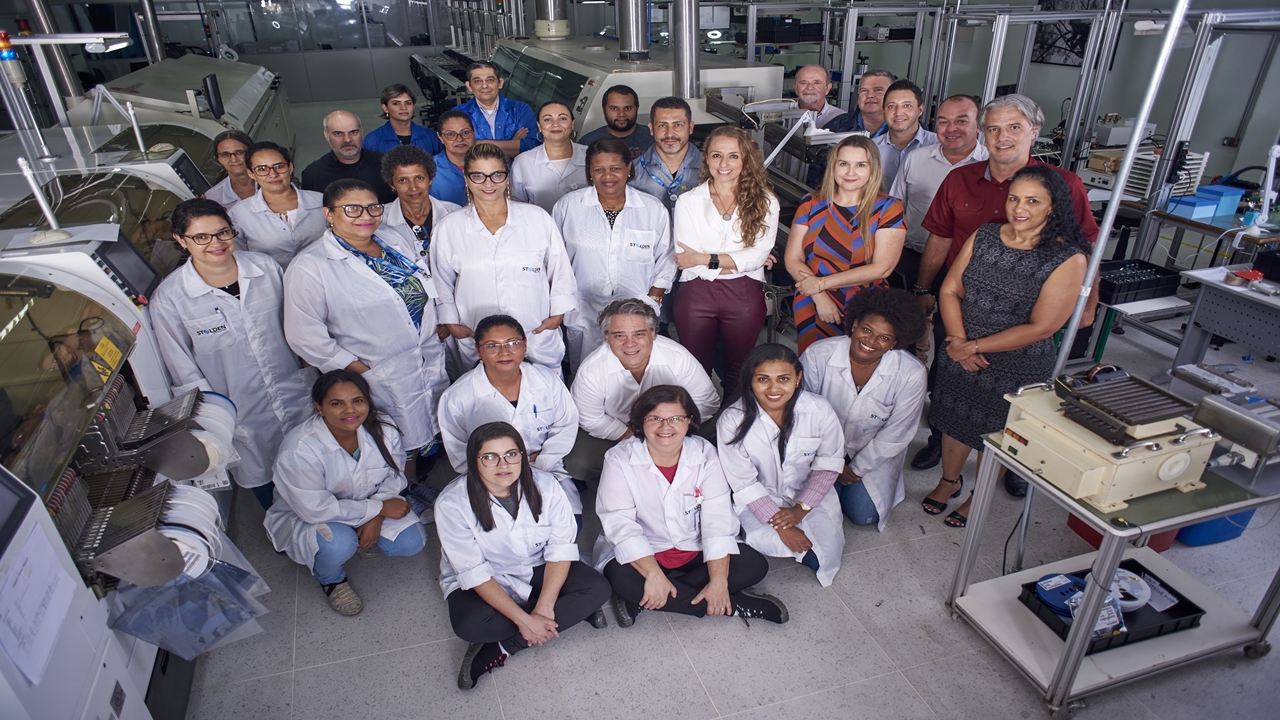 indústria - vagas - mulheres - america - eletrônica - trabalhar