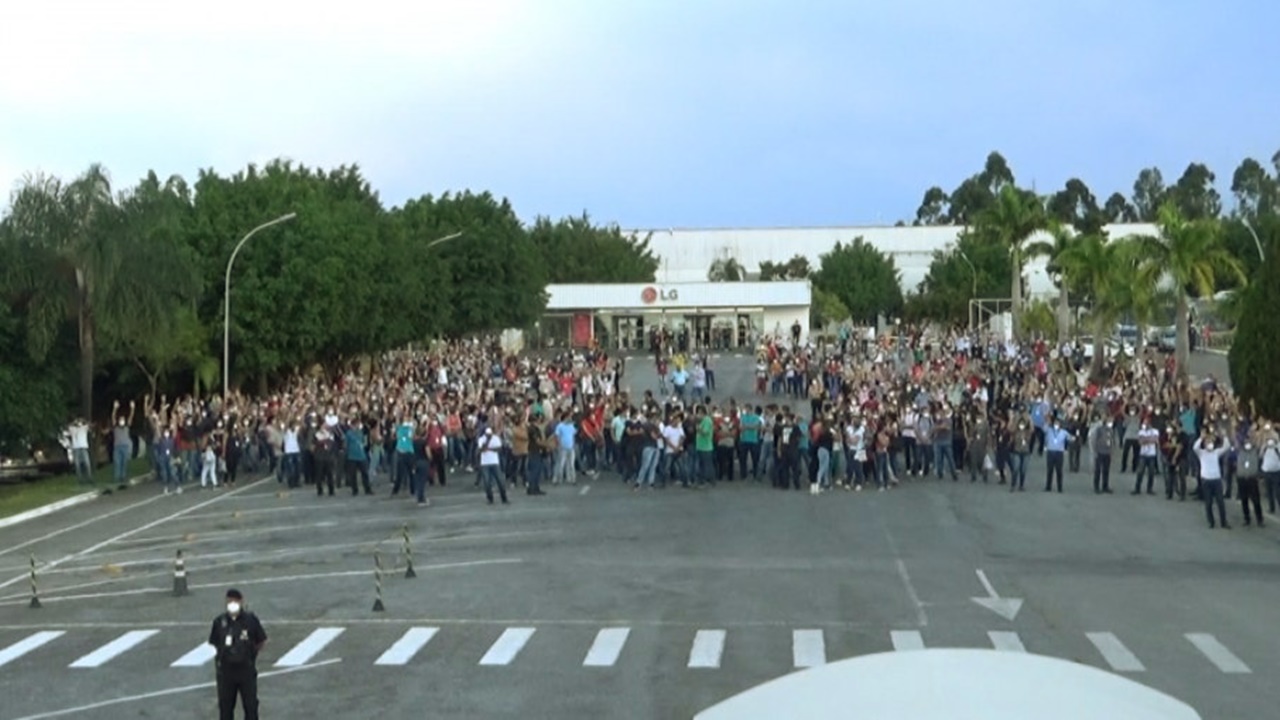 LG - produção - ford - emprego - sp - fabrica -