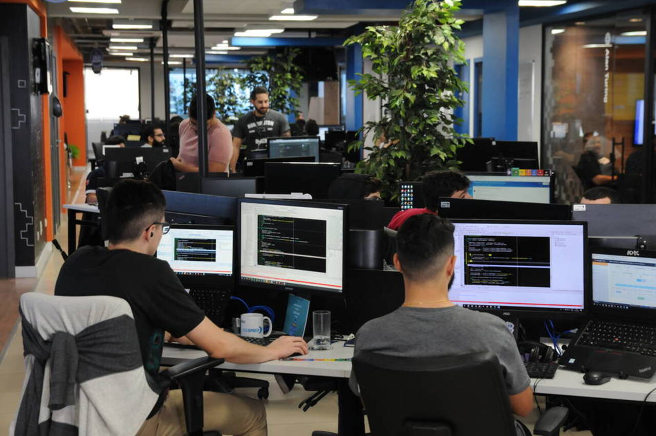 Tecnospeed- CURSOS GRATUITOS - MARINGÁ - TI -programadores