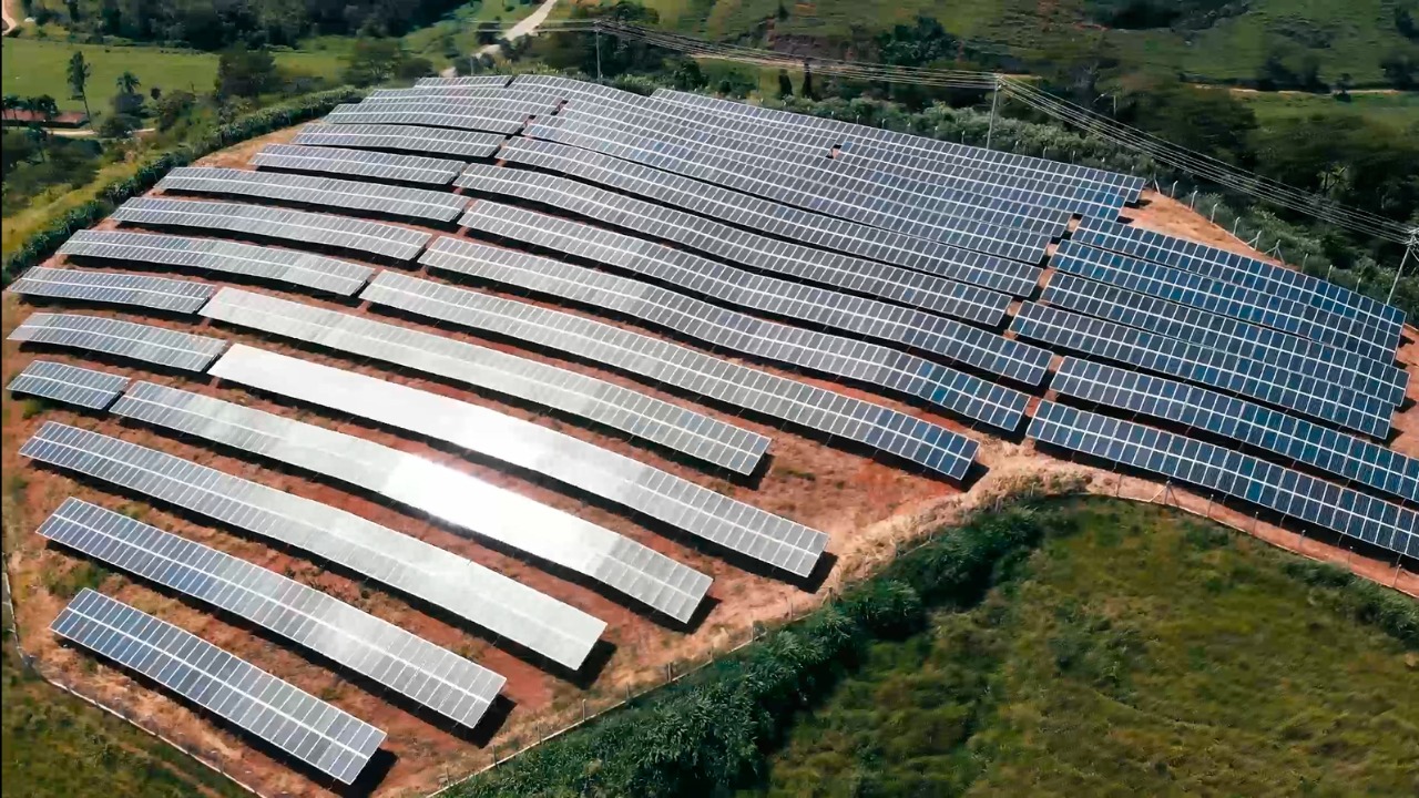 Drogaria - usina - energia solar - Rio de janeiro