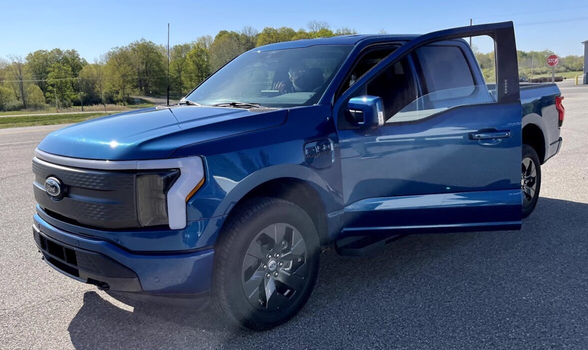 ford Ford F-150 Lightning electric vehicles electric truck