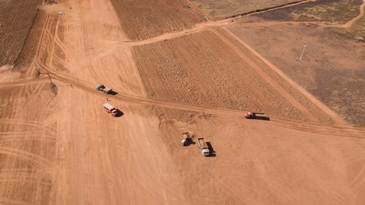 obras - emprego - construção - aeroporto - centro oeste