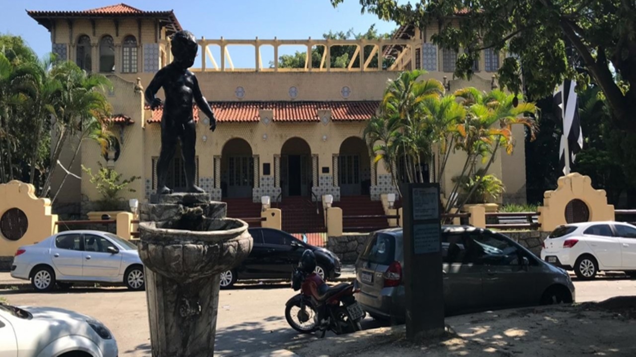 Botafogo - General Severiano - dívida - Odebrecht - rj - clube - contrato - jogadores