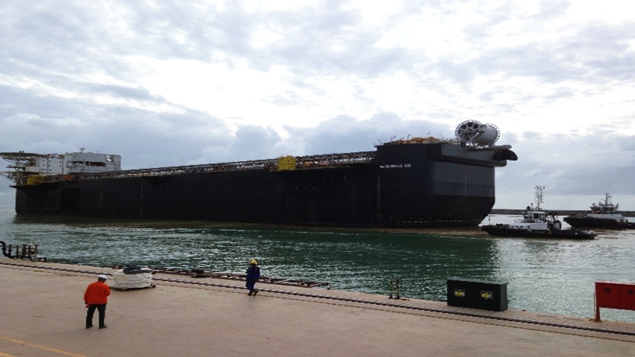 técnico - manutenção - emprego - vagas -plataforma - fpso - emprego - petrobras - construção e montagem - pintor