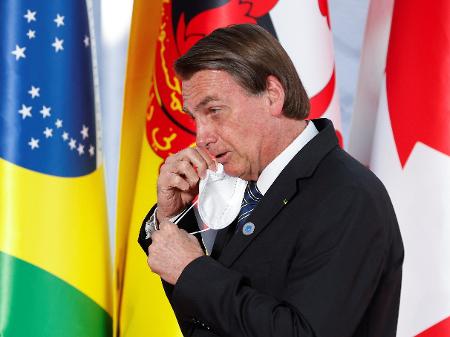 Bolsonaro fala, no G20, sobre uma nova alta de preços de combustíveis
