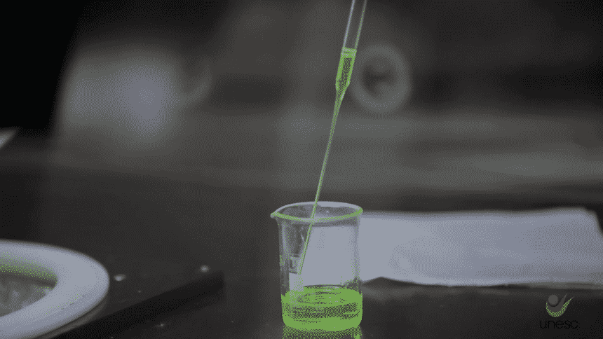 Prototype of solar paint developed by researchers from the University of Extreme South of Santa Catarina