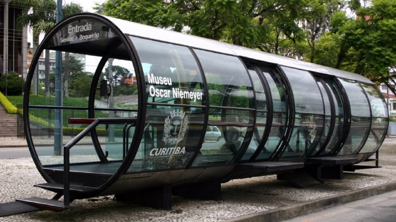 Curitiba - energia solar - energia renovável - placas fotovoltaicas