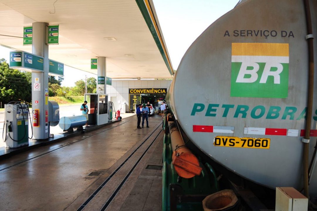 gasolina - etanol - diesel - preço - petrobras - carro movido a agua - kit