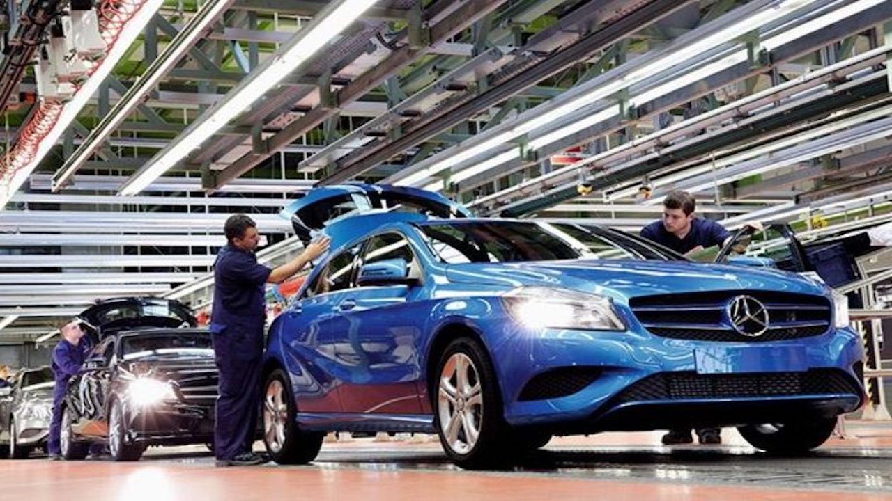Daimler - Denza - BYD - carros - chineses - preço