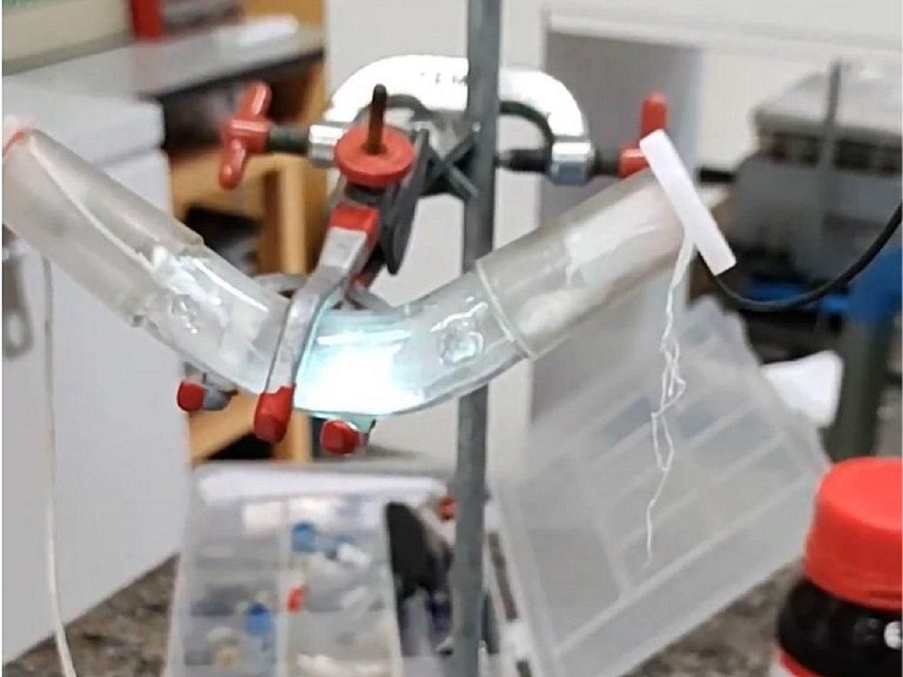 pesquisadores brasileiros - Tesla - bobina de Tesla - grafeno - grafeno branco