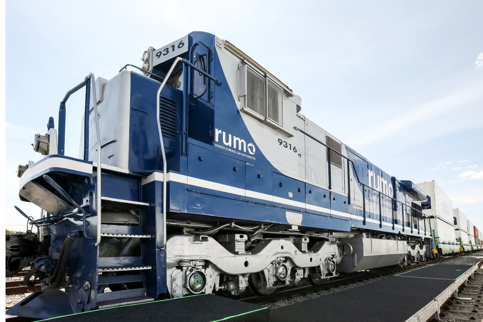 Rumo - vagas de emprego - eletricista