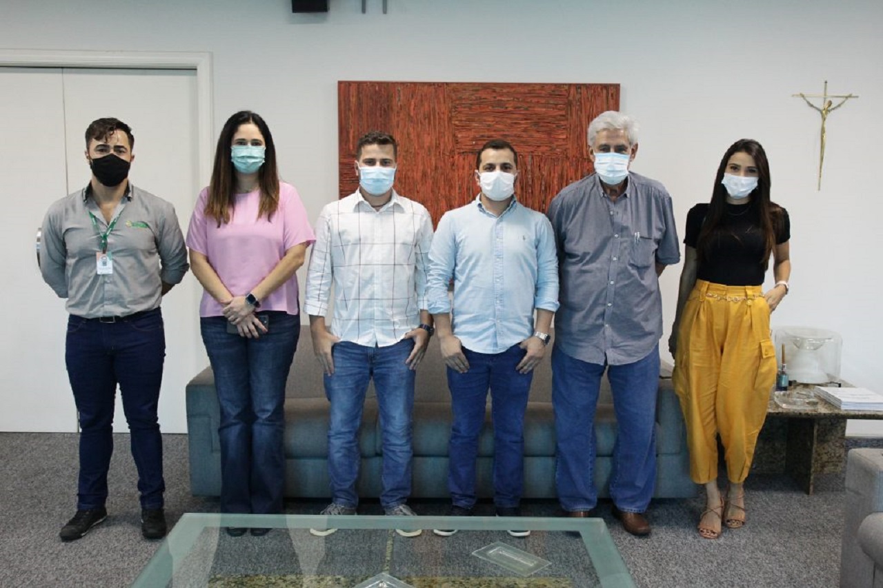 Rede de supermercados - Lucas - MG - vagas de emprego _ Uberlândia -