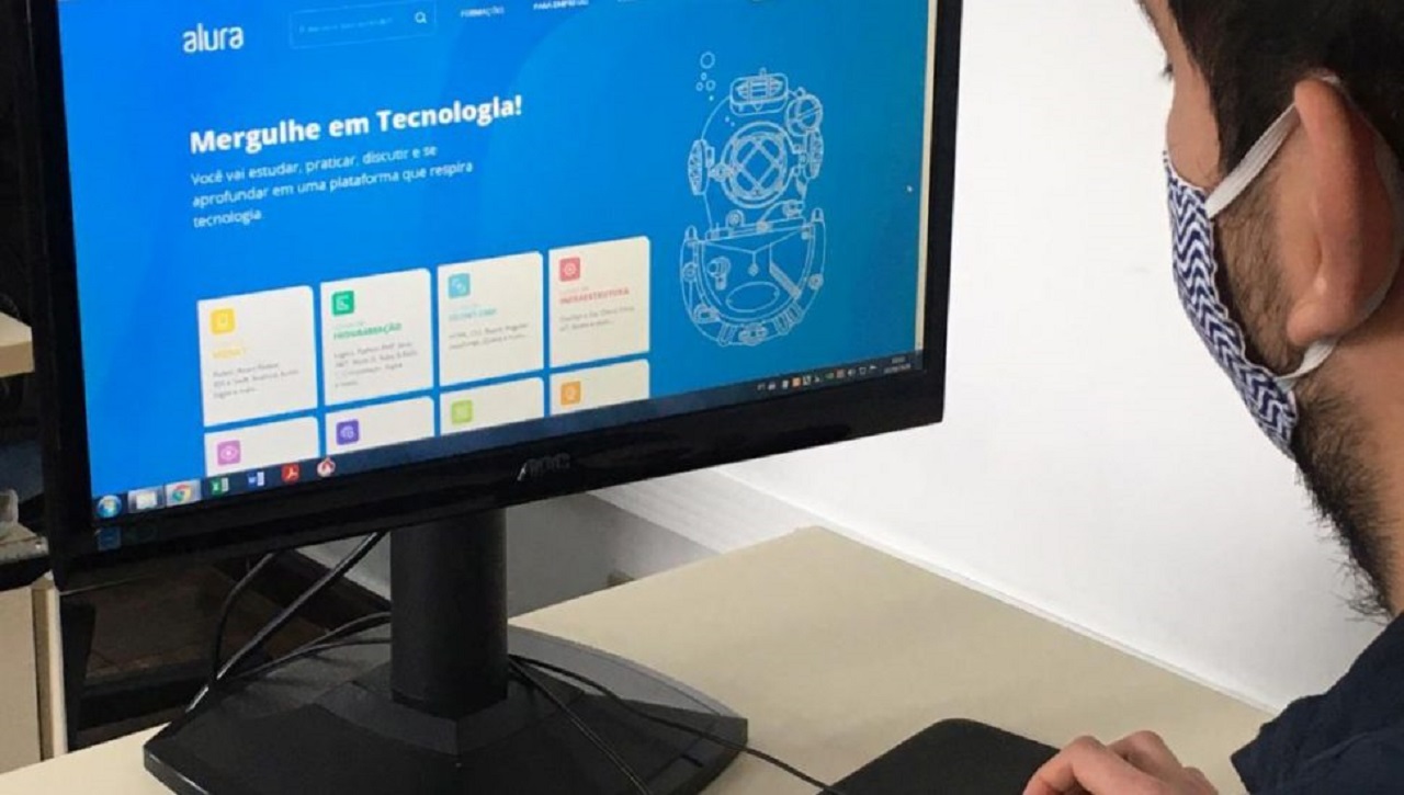 Alura - cursos gratuitos - EAD - cursos gratuitos online - programação - sem experiência