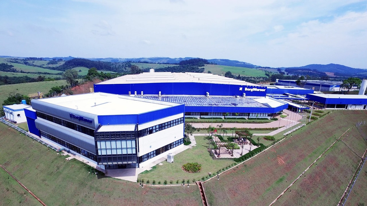 BorgWarner - multinacional - veículos elétricos - carros elétricos - fábrica - Piracicaba-SP. -