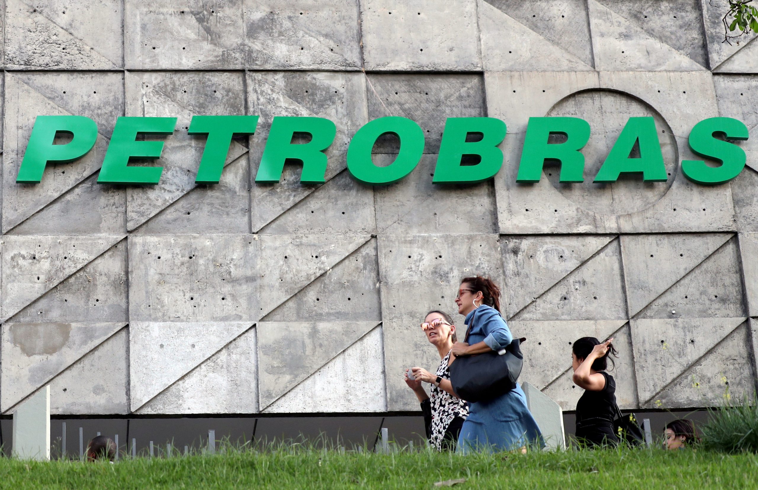 Petrobras tem lucros altíssimos