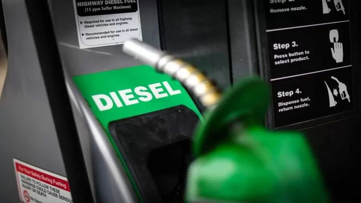 Com um baixo uso das refinarias de petróleo brasileiras para a produção de diesel e um risco de desabastecimento do mercado internacional em razão da queda na oferta do combustível, a FUP prevê uma crise do recurso no território nacional