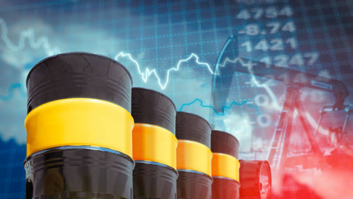 Com uma baixa demanda internacional pelo commodity, a Opep anunciou um aumento na produção de petróleo para 432 mil barris por dia e, com isso, a organização busca elevar a oferta pelo produto e conseguir sobressair o momento atual do mercado global