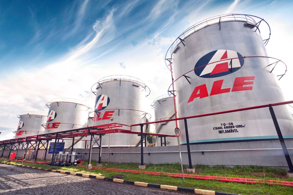vagas de emprego ALE Combustíveis processo seletivo Brasil motorista estagiário analista engenheiro