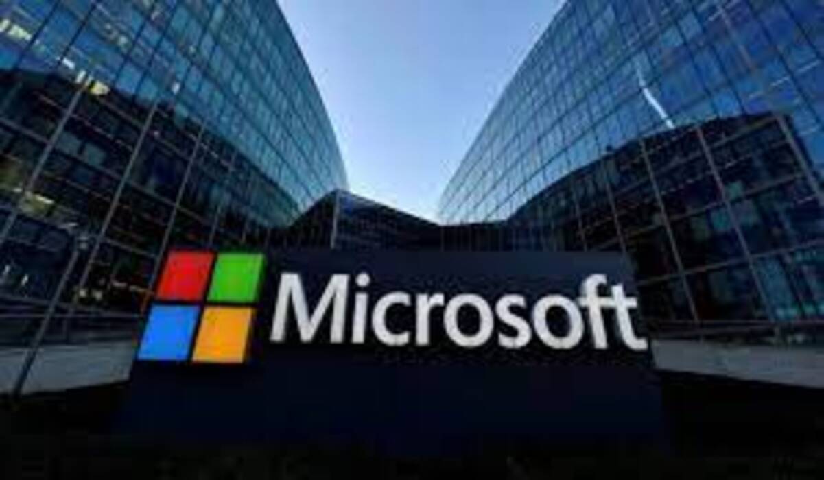 Gosta de tecnologia? Multinacional Microsoft tem 21 mil vagas de emprego home office e presenciais no Brasil para programador, desenvolvedor, DBA e outras. Veja como se candidatar e locais - Canva