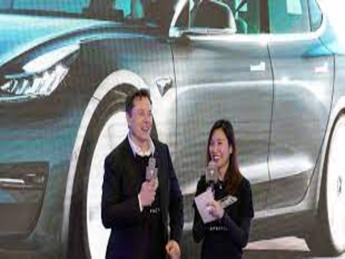 Metais caros provocam estagnação no setor de carros elétricos e Elon Musk decide paralisar vagas de emprego da Tesla; corte de custos pode chegar a 10% - Pixabay